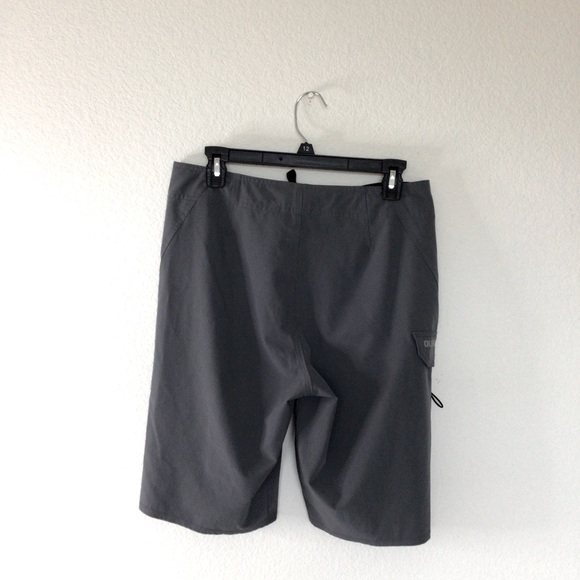 Quiksilver Men’s Board Shorts Size 31” - Picture 2 of 2